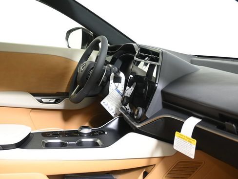 New 2026 Lexus RZ 450e AWD w/ Technology Package image 33