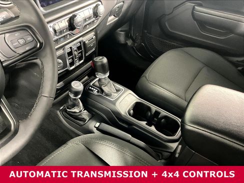 Used 2023 Jeep Wrangler Unlimited w/ Cold Weather Group AWD/4WD image 18