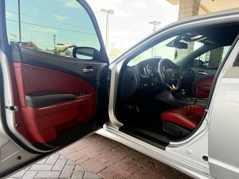 Used 2022 Dodge Charger SRT Hellcat RWD image 33