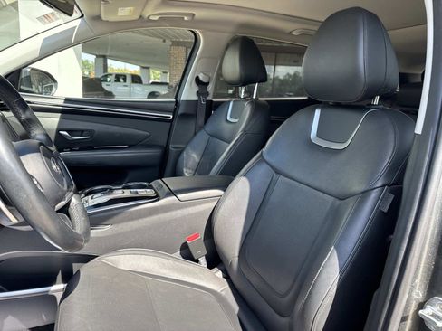 Used 2023 Hyundai Tucson Limited image 32