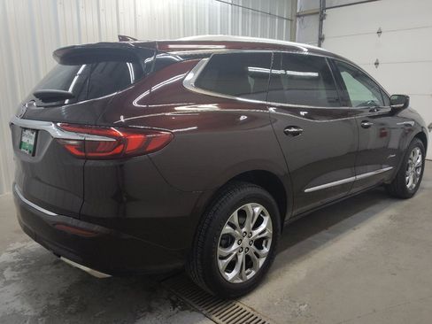 Used 2020 Buick Enclave Avenir w/ Avenir Technology Package AWD/4WD image 10