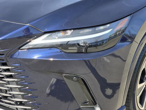 Used 2024 Lexus RX 350h Premium Package w/ Convenience Package image 14