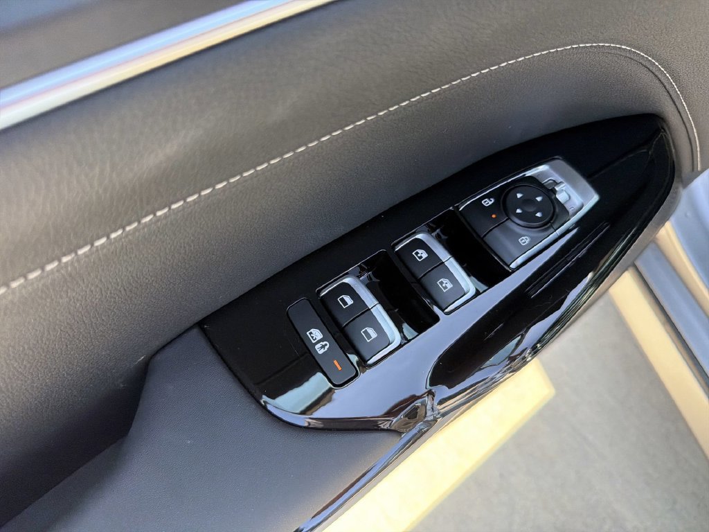 New 2026 Kia K5 GT-Line w/ GT-Line Premium Package FWD image 16