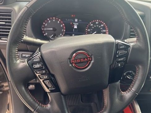 Used 2024 Nissan Frontier PRO-4X w/ Technology Package image 11