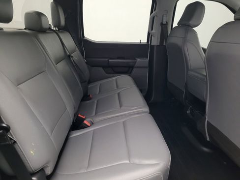 Used 2022 Ford F150 XL w/ Trailer Tow Package image 19