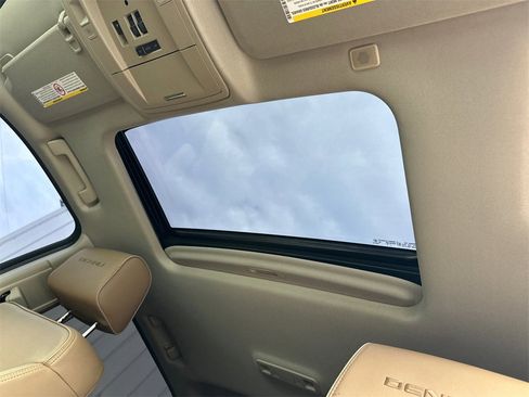 Used 2019 GMC Sierra 2500 Denali w/ Duramax Plus Package image 30