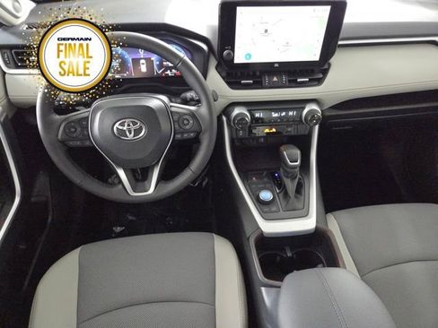 Used 2025 Toyota RAV4 Limited w/ Weather Package image 15