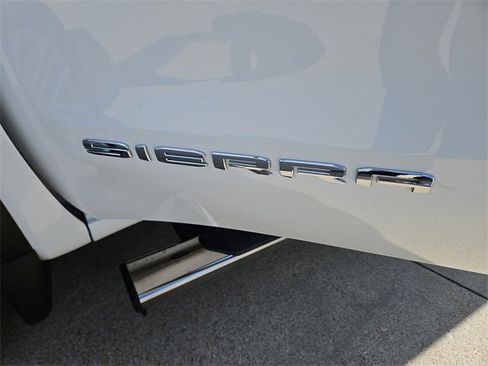 Used 2024 GMC Sierra 1500 Pro image 29