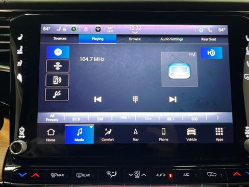 Used 2022 Jeep Grand Wagoneer Series III w/ Rear Seat Video Group 1 AWD/4WD image 33