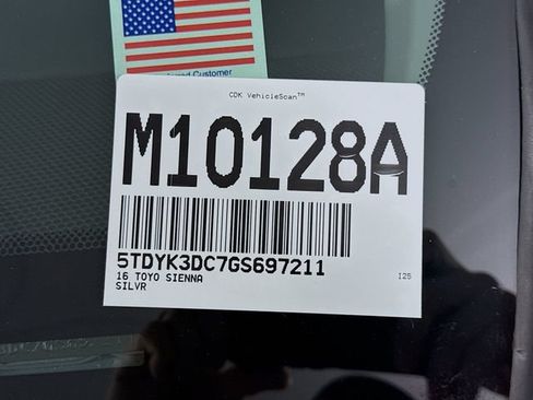 Used 2016 Toyota Sienna XLE FWD image 31