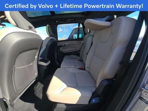 Certified 2025 Volvo XC90 B6 Plus image 13