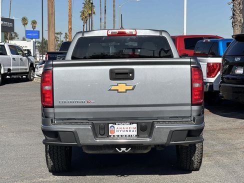 Used 2018 Chevrolet Colorado W/T w/ WT Convenience Package image 5