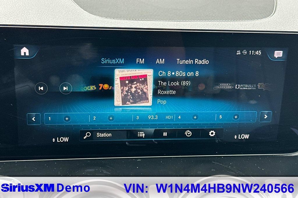 Certified 2022 Mercedes-Benz GLB 250 4MATIC image 39
