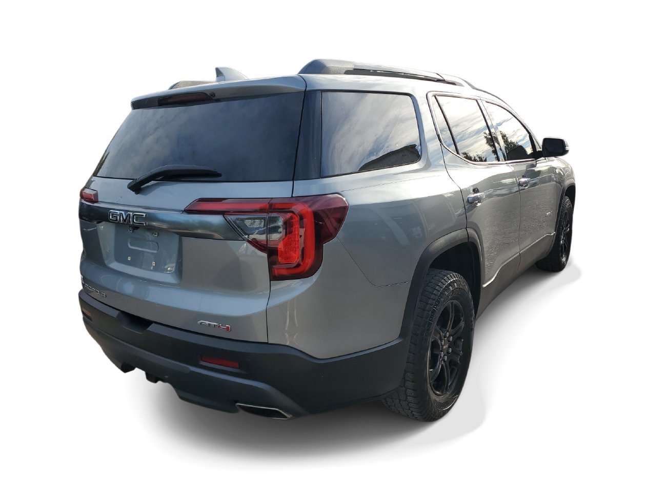 Used 2023 GMC Acadia AT4 w/ Technology Package AWD/4WD image 4