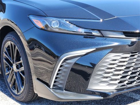 New 2026 Toyota Camry SE image 6