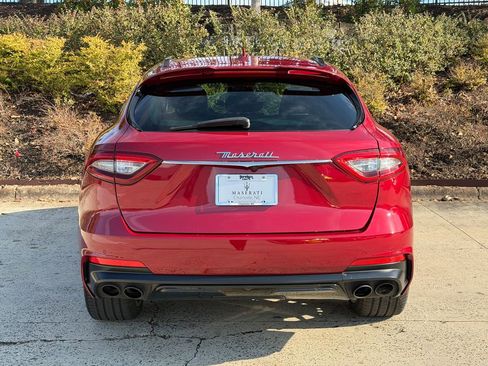 Used 2020 Maserati Levante S GranSport image 3