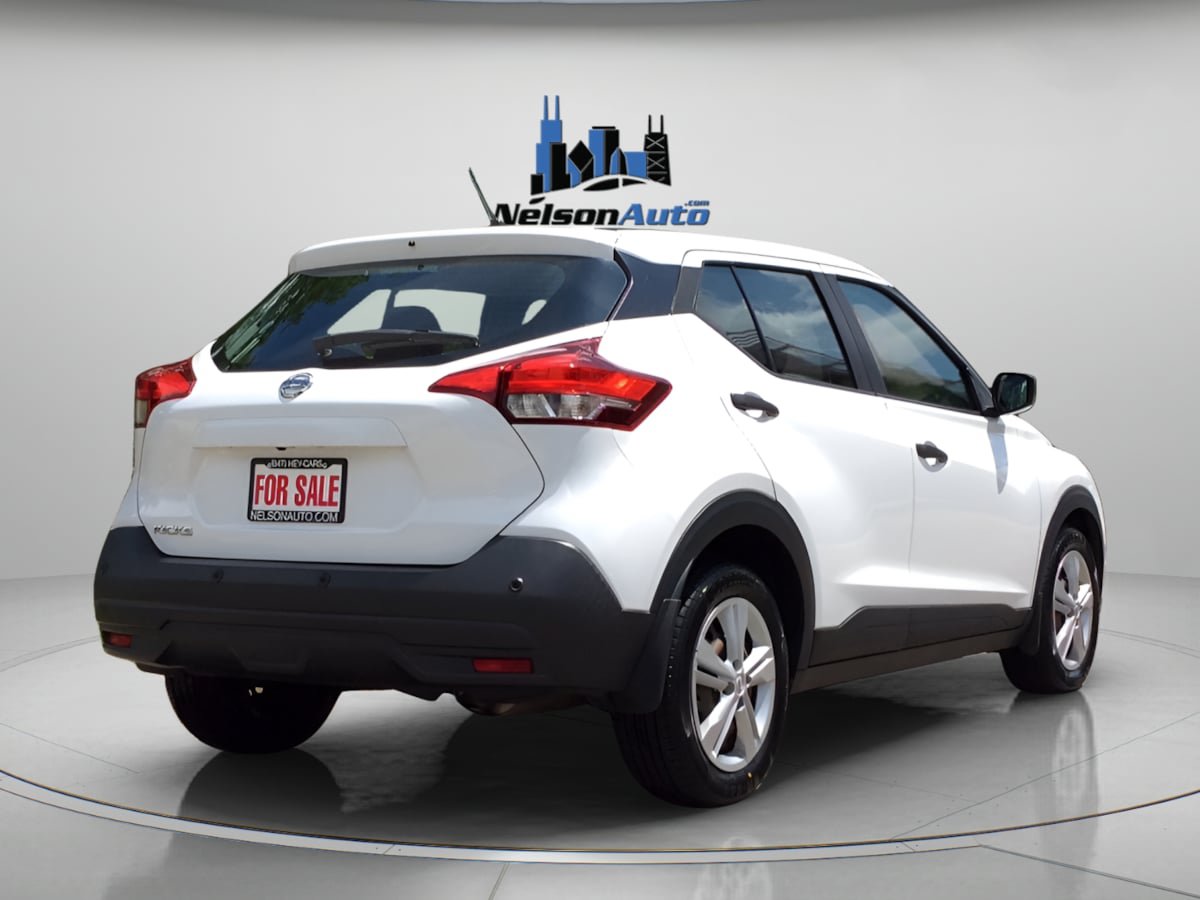 Used 2020 Nissan Kicks S FWD image 4