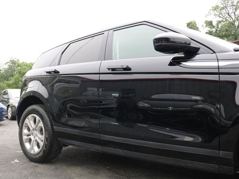 Used 2020 Land Rover Range Rover Evoque S AWD/4WD image 9