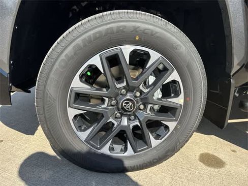 Used 2026 Toyota Tundra Limited w/ Power Package image 12