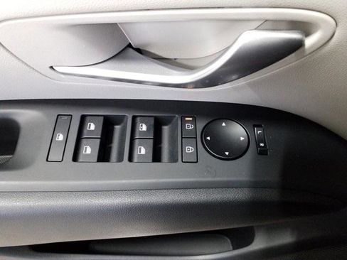 New 2026 Hyundai Tucson SE image 13