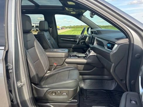 Used 2022 GMC Yukon Denali AWD/4WD image 22