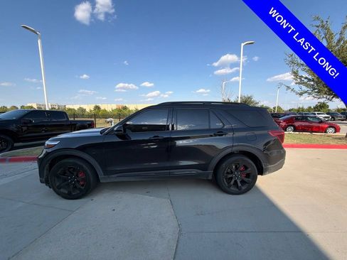 Used 2023 Ford Explorer ST w/ Equipment Group 401A AWD/4WD image 2