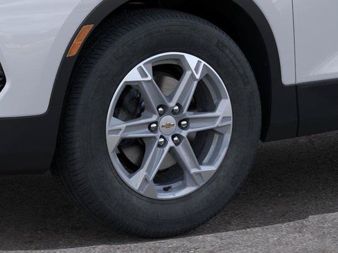 New 2026 Chevrolet Blazer LT FWD image 9