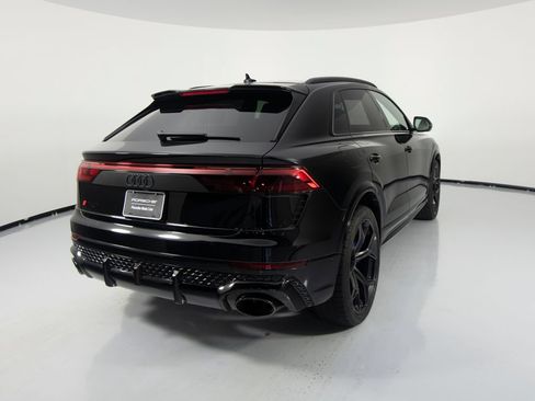 Used 2026 Audi RS Q8 performance AWD/4WD image 9