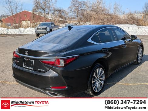 Used 2019 Lexus ES 350 w/ Premium Package image 3