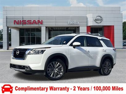 Certified 2025 Nissan Pathfinder SL w/ SL Premium Package