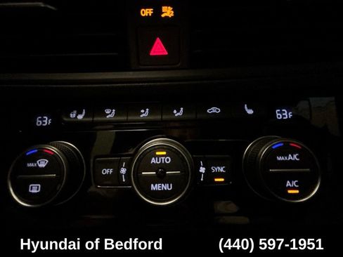Used 2019 Volkswagen Jetta R-Line w/ R-Line Cold Weather Package FWD image 21