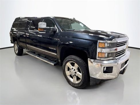 Used 2016 Chevrolet Silverado 2500 LTZ w/ Duramax Plus Package image 5