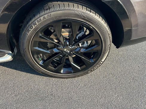 Used 2021 Kia Sorento SX image 40