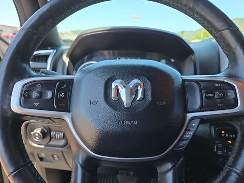 Used 2019 RAM 1500 Big Horn AWD/4WD image 23