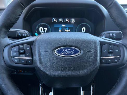 New 2026 Ford Ranger Lariat w/ Black Appearance Package AWD/4WD image 22