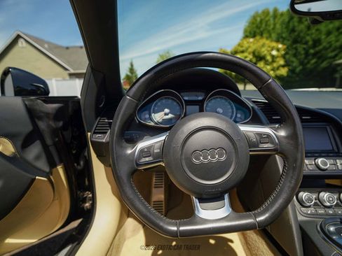 Used 2011 Audi R8 V8 AWD/4WD image 35