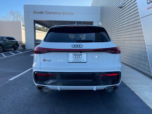 New 2025 Audi SQ5 Premium Plus image 7