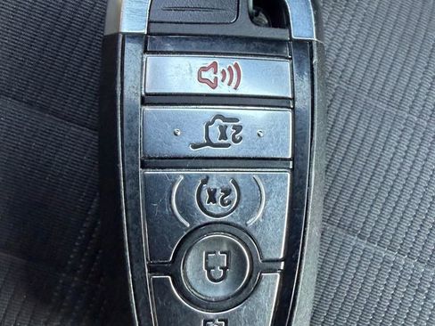 Used 2025 Ford Explorer ST-Line w/ ST-Line Street Pack image 36