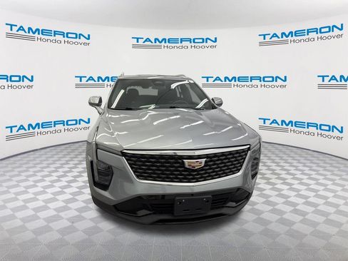 Used 2024 Cadillac XT4 Premium Luxury AWD/4WD image 8