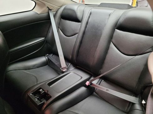 Used 2015 INFINITI Q60 Coupe image 18