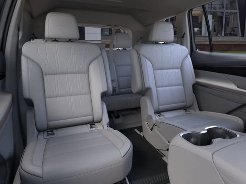 New 2026 Buick Enclave Avenir w/ Super Cruise Package image 17