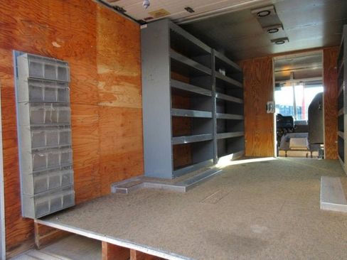 Used 2011 Ford E-350 and Econoline 350 Super Duty w/ Air Conditioning Prep Pkg RWD image 15