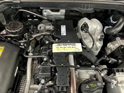 Used 2016 Mercedes-Benz C 300 Sport image 34