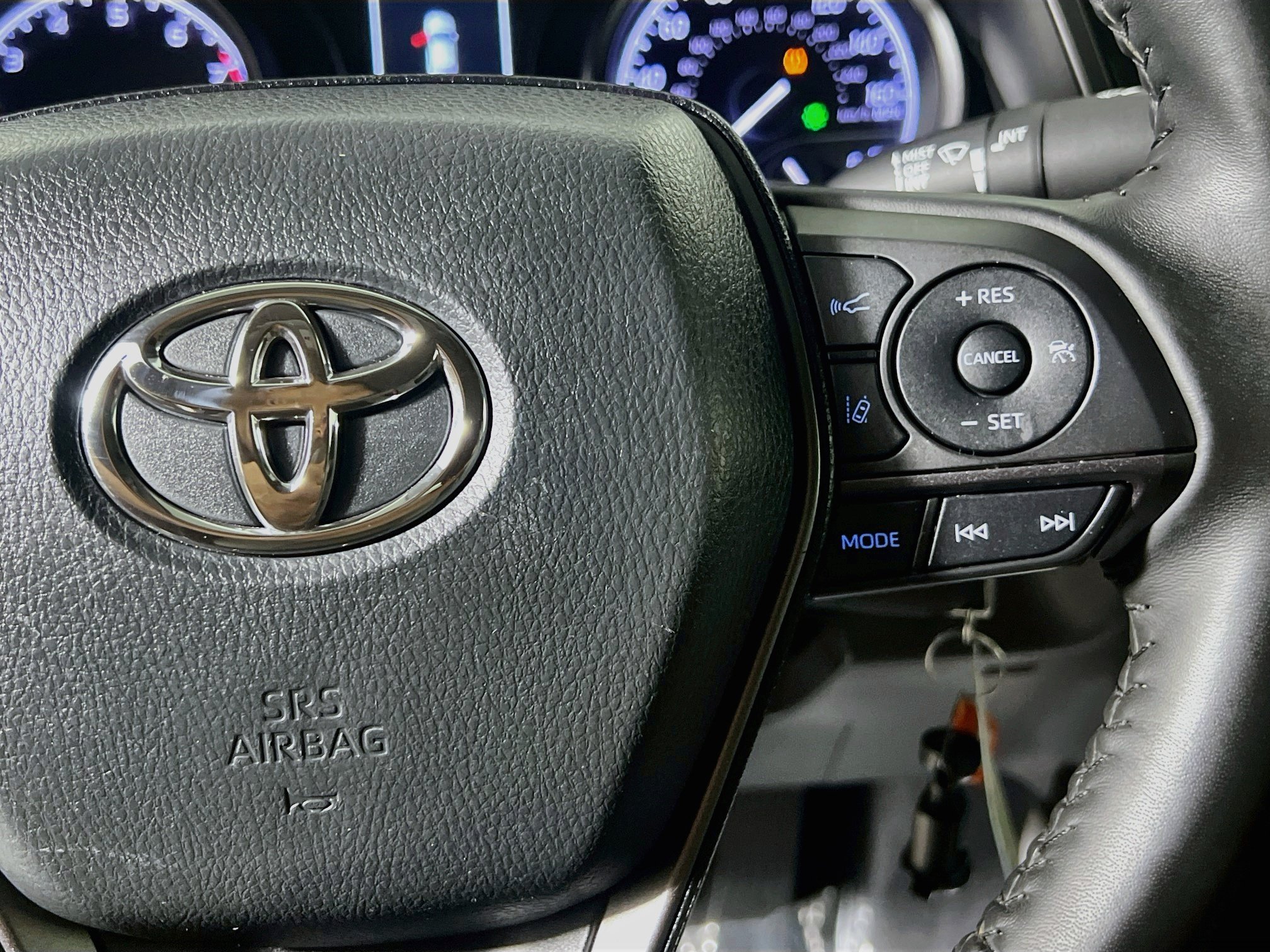 Used 2024 Toyota Camry SE FWD image 20