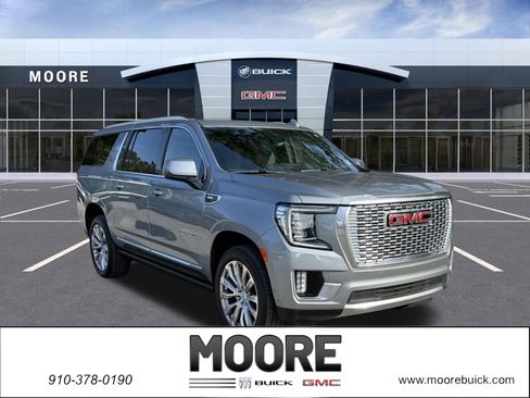 Used 2024 GMC Yukon XL Denali w/ Denali Reserve Package image 1