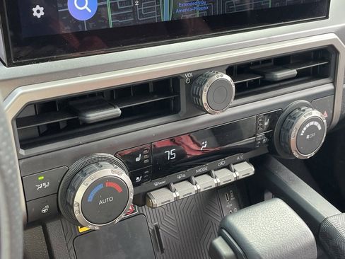 Used 2025 Toyota 4Runner TRD Sport Premium image 7