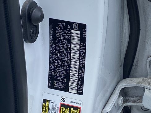 Used 2021 Toyota Camry SE w/ Convenience Package image 9