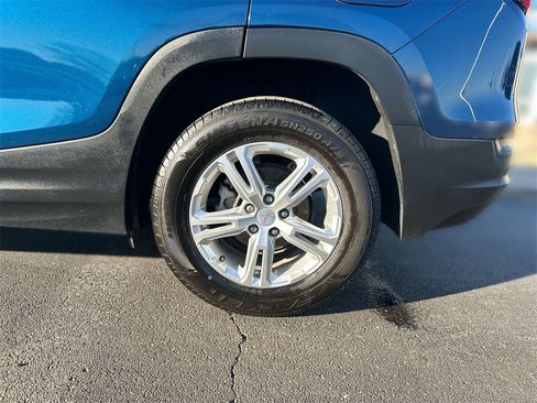 Used 2019 GMC Terrain SLE image 17