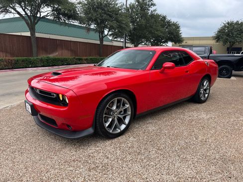 Used 2022 Dodge Challenger GT image 12