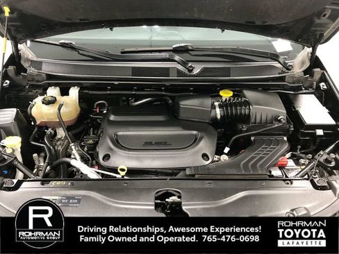 Used 2019 Chrysler Pacifica Touring-L w/ S Appearance Package FWD image 23